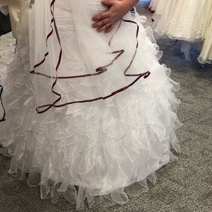 Wedding dress